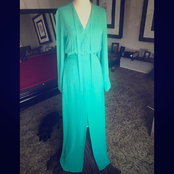 BCBGMaxAzria | Dresses | Kelly Green Maxi Dress | Poshmark